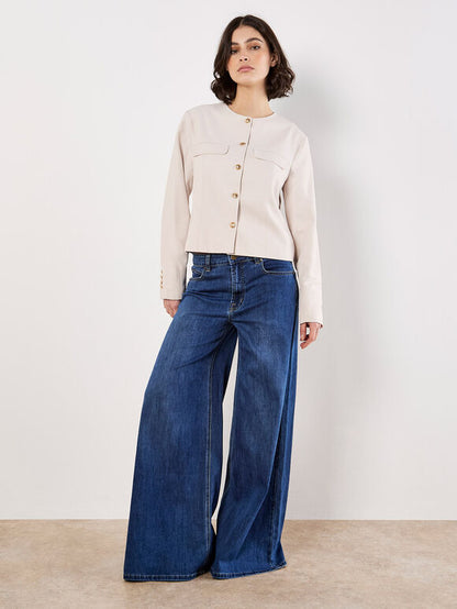 Tailored Lightweight Jacket